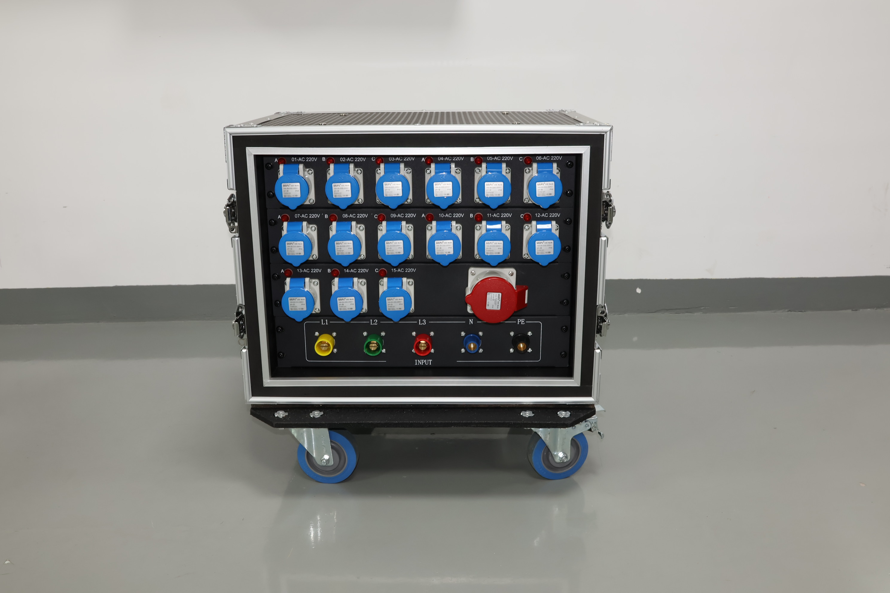 低壓配電柜該如何安裝與維護(hù)？